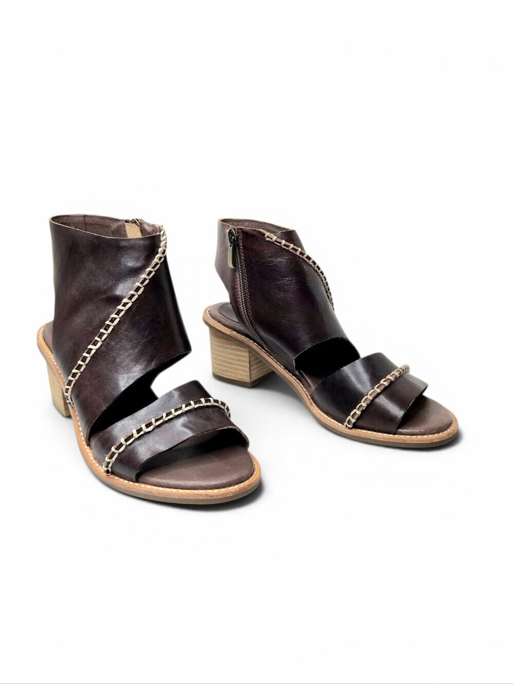 Antelope brown Leather 2" heeled zip sandals. Size 38/8